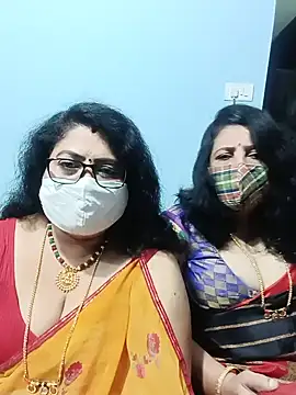 Snapshot of Kannadasexywifes chatting on 05/14/26, 12:28 Kannadasexywifes online show from 05/14/26, 12:28