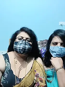 Snapshot of Kannadasexywifes chatting on 05/15/26, 04:47 Kannadasexywifes online show from 05/15/26, 04:47