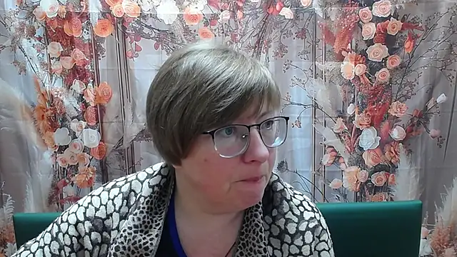 RadaChudna online show from 04/22/26, 04:59