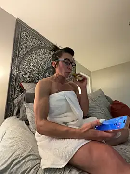 lunasexy79 online show from 04/12/26, 01:43