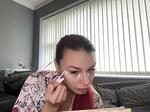 FoxyValentine online show from 05/16/26, 10:58