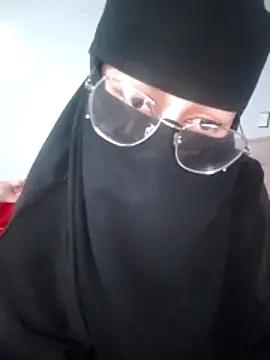 Snapshot of Kawtr9ahbtk chatting on 02/21/26, 07:04 Kawtr9ahbtk online show from 02/21/26, 07:04