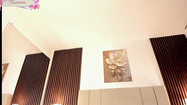  MiLa Dyva online show from 04/11/26, 05:06