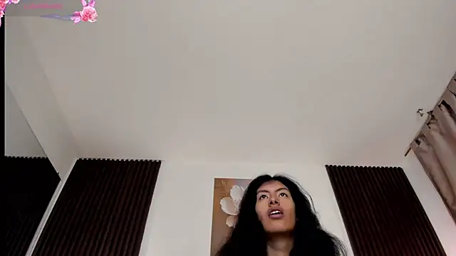 Snapshot of _MiLa_Dyva chatting on 05/09/26, 04:23 MiLa Dyva online show from 05/09/26, 04:23