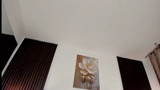 Snapshot of _MiLa_Dyva chatting on 05/12/26, 04:04 MiLa Dyva online show from 05/12/26, 04:04