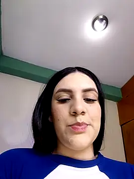 Rosellaa online show from 05/29/26, 01:25