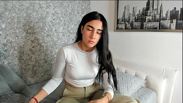 Anika H online show from 03/28/26, 12:16