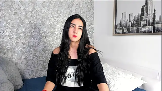 Anika H online show from 04/04/26, 12:02