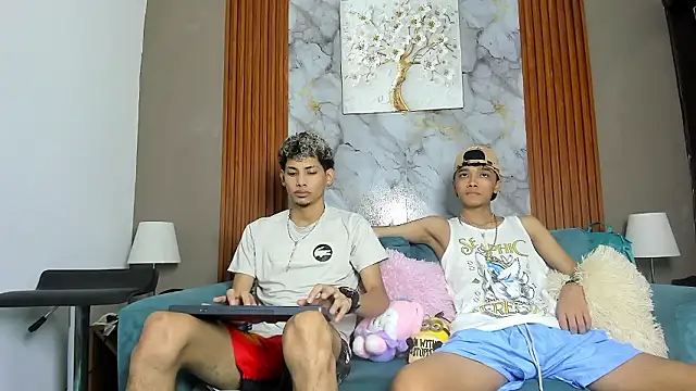 YOUNG BOYS HELL online show from 03/11/26, 01:11