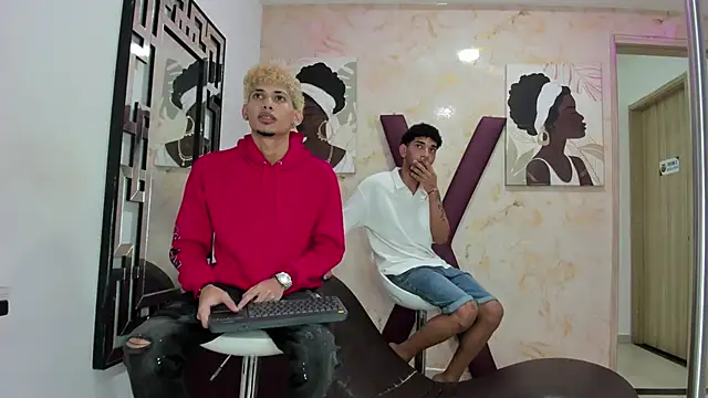 YOUNG BOYS HELL online show from 06/06/26, 01:32