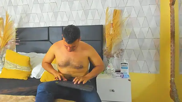 AronGarcia online show from 03/03/26, 11:21