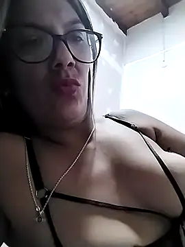 Silreinadorada online show from 04/21/26, 12:00