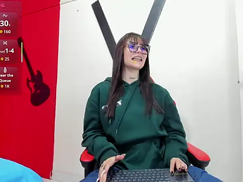 Daniella Wildx online show from 02/24/26, 09:02