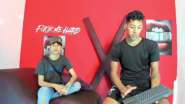 GREEN BOYS online show from 03/05/26, 08:32