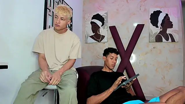 GREEN BOYS online show from 03/22/26, 01:20