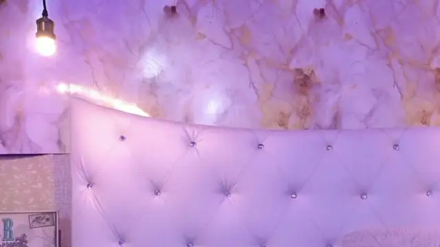 ABBYANDYILIRA online show from 04/08/26, 10:21