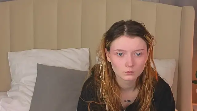 AlyssFrost online show from 06/26/26, 02:38