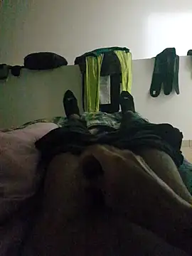 Snapshot of isuru_lakshan chatting on 03/26/26, 03:01 isuru lakshan online show from 03/26/26, 03:01