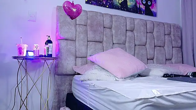 MiiaBlumm  online show from 02/24/26, 11:25