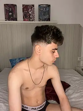 YourFavouriteTwink online show from 03/05/26, 08:05