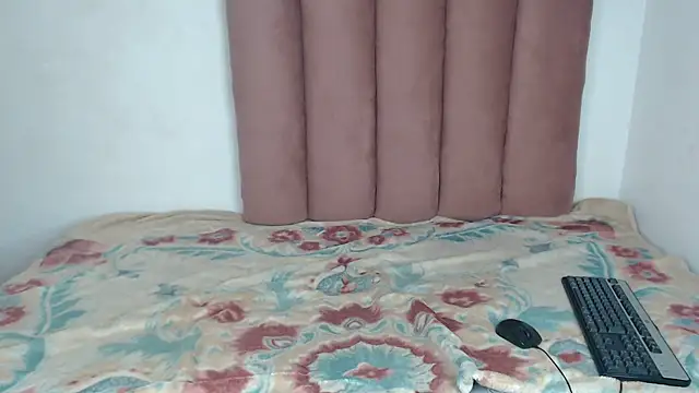 BigBootyEbony  online show from 04/18/26, 03:10