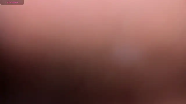 Snapshot of AmyRosse_X chatting on 05/24/26, 03:44 AmyRosse X online show from 05/24/26, 03:44
