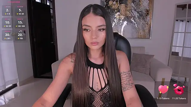 JulietteMoreau online show from 06/13/26, 07:23
