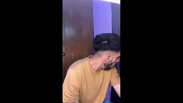 Karim mansur online show from 03/25/26, 02:28