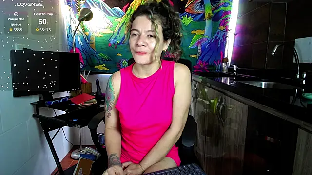 Snapshot of oriana_thomson01 chatting on 04/27/26, 04:27 oriana thomson01 online show from 04/27/26, 04:27