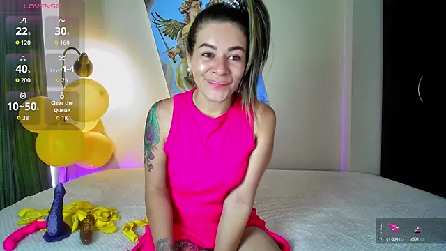 Snapshot of oriana_thomson01 chatting on 05/13/26, 06:05 oriana thomson01 online show from 05/13/26, 06:05