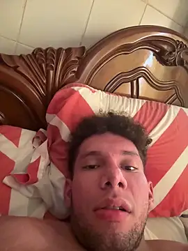 Valentinacouple online show from 02/28/26, 07:04