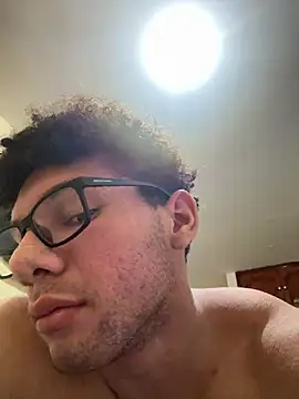 Valentinacouple online show from 06/01/26, 03:08