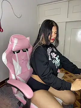 KittySari online show from 02/18/26, 02:24