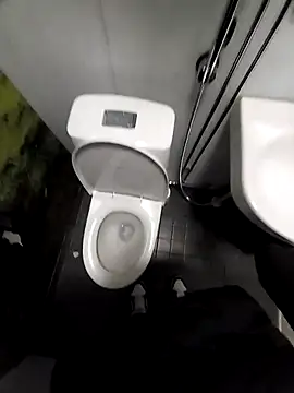 Snapshot of For__Boys chatting on 03/27/26, 09:10 For Boys online show from 03/27/26, 09:10