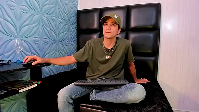 bad boy cum  online show from 02/22/26, 04:13