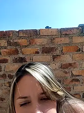 kiki milu online show from 03/21/26, 02:09