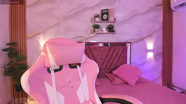 your whore Salome online show from 03/19/26, 06:34