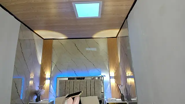 your whore Salome online show from 03/23/26, 06:56