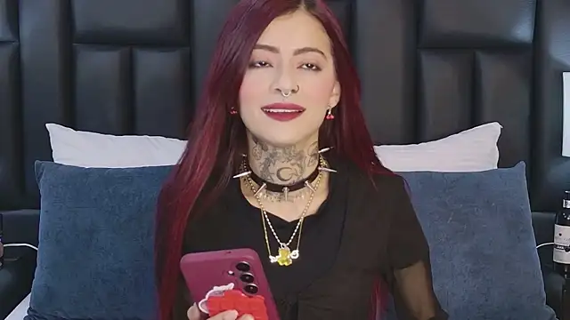 Snapshot of AntonellaEscudero chatting on 05/03/26, 03:34 AntonellaEscudero online show from 05/03/26, 03:34