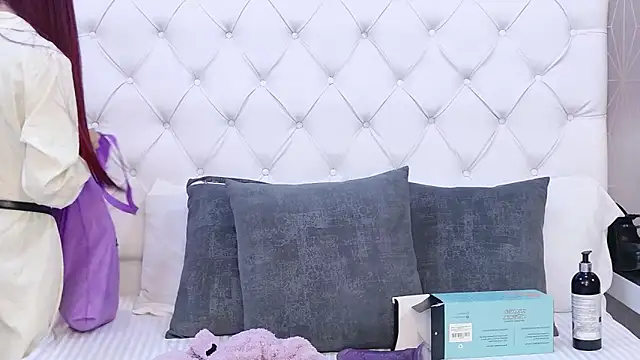 Snapshot of AntonellaEscudero chatting on 05/10/26, 04:01 AntonellaEscudero online show from 05/10/26, 04:01