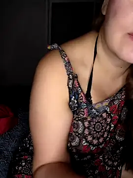 Snapshot of Miamorcurvyy chatting on 05/03/26, 02:17 Miamorcurvyy online show from 05/03/26, 02:17