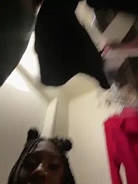 Snapshot of ShortcakeMochaa chatting on 03/09/26, 10:30 ShortcakeMochaa online show from 03/09/26, 10:30