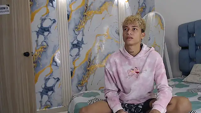 GOLD BOYS online show from 04/23/26, 01:46