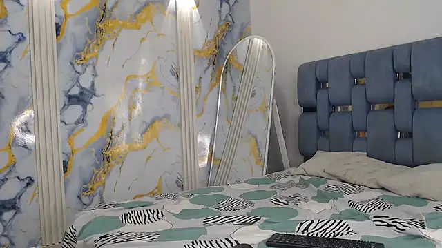 GOLD BOYS online show from 04/25/26, 01:25