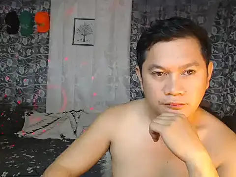 Snapshot of adorableasianboy69 chatting on 03/12/26, 12:39 adorableasianboy69 online show from 03/12/26, 12:39