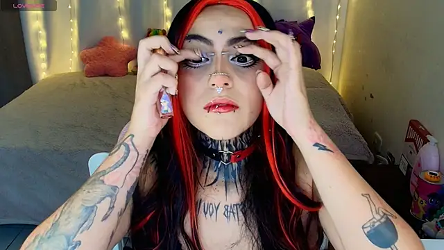 maliciaXpoison online show from 06/07/26, 03:21