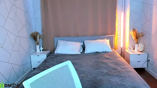 luna c0ra online show from 04/16/26, 01:06