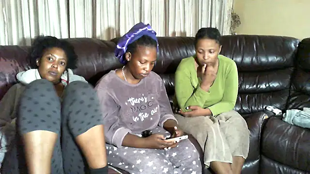 Sky-Diamond online show from 03/21/26, 06:51