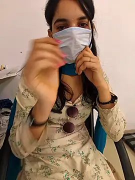 tanzum khan3202 online show from 04/11/26, 07:45