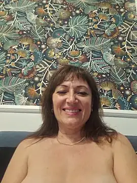 SaraGina online show from 07/30/26, 09:58